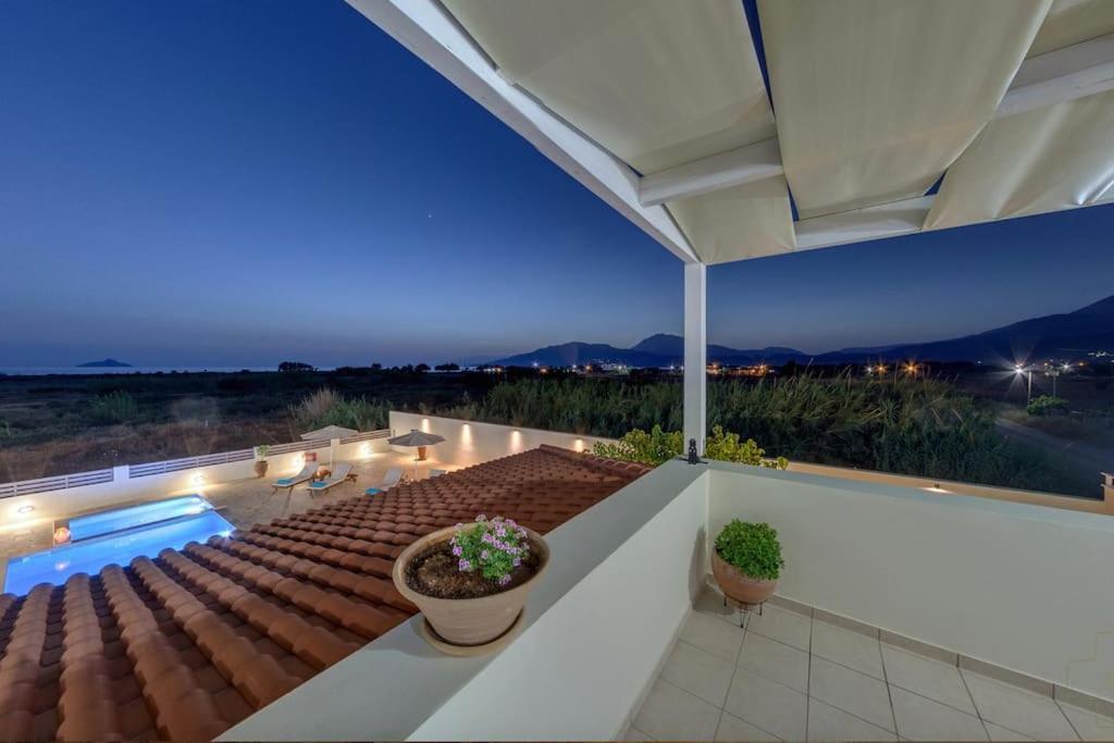 Kallisti Natural Villa 卡拉马基 外观 照片